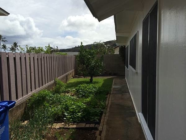2nd image of 7157 Makahuena Pl