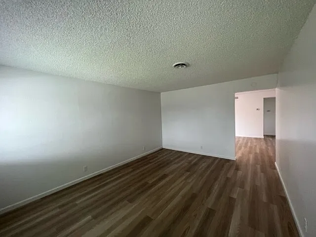 4605 Cyclamen Way — Photo 4