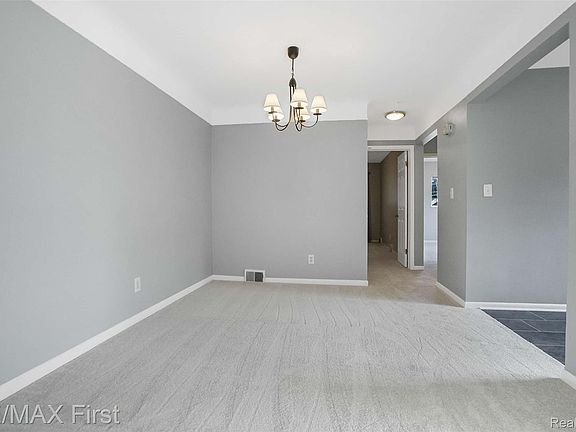 5th image of 475 N Eton St APT C2