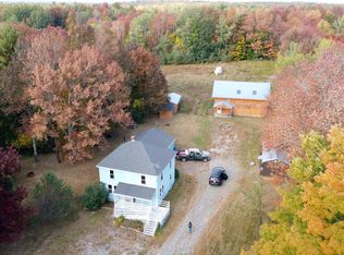 982 Main St, Corinth, ME 04427