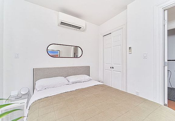 5th image of 331 E 9th St APT 1