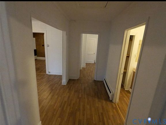 5th image of 207 N Old Church St