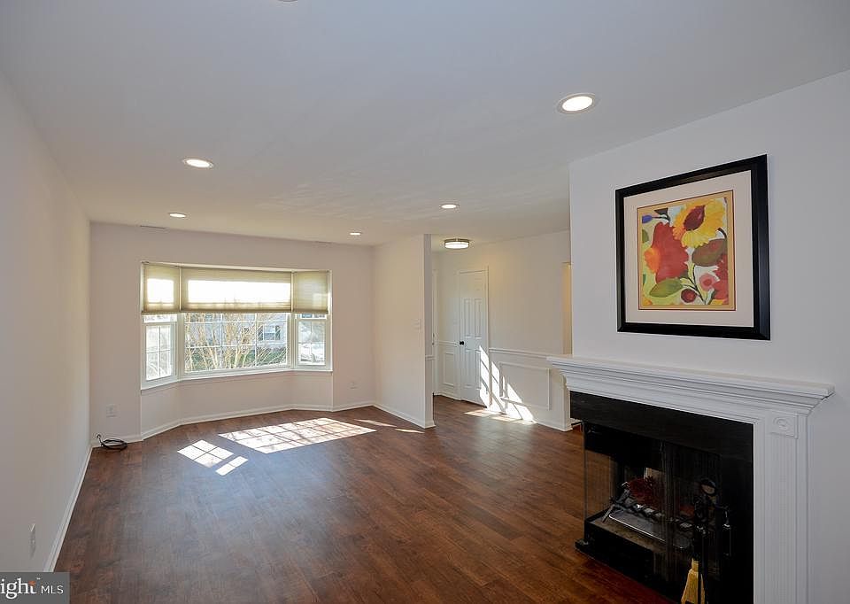 1st image of 13704 Autumn Vale Ct #27B