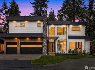 10656 Woodhaven Lane, Bellevue, WA