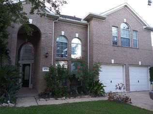 10711 Lake Riata Ln, Cypress, TX 77433