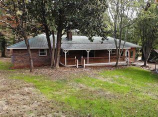 3998 Cavender Creek Rd, Dahlonega, GA 30533