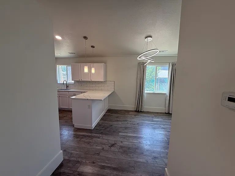 3087 S 9200 W — Photo 10