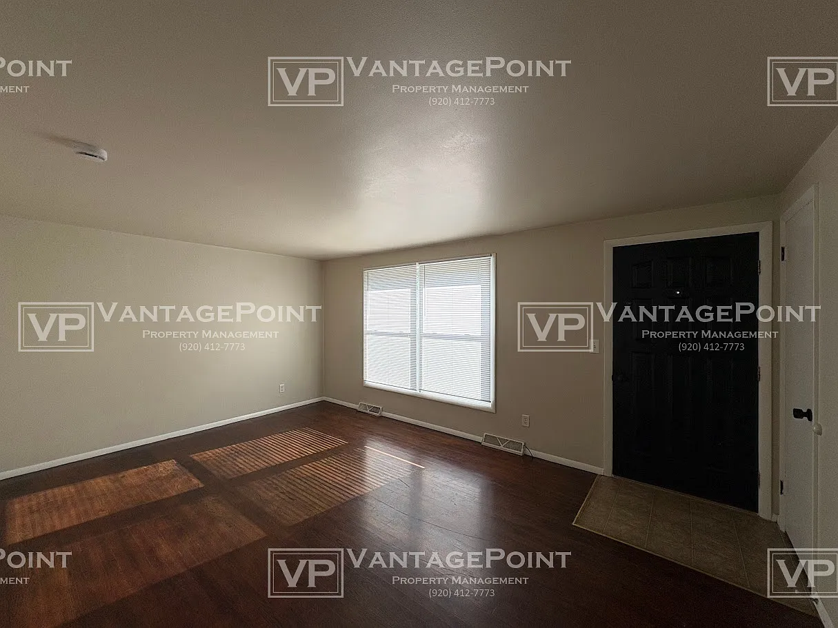 1150 - 1154 Abrams Street - 1150 — Photo 4