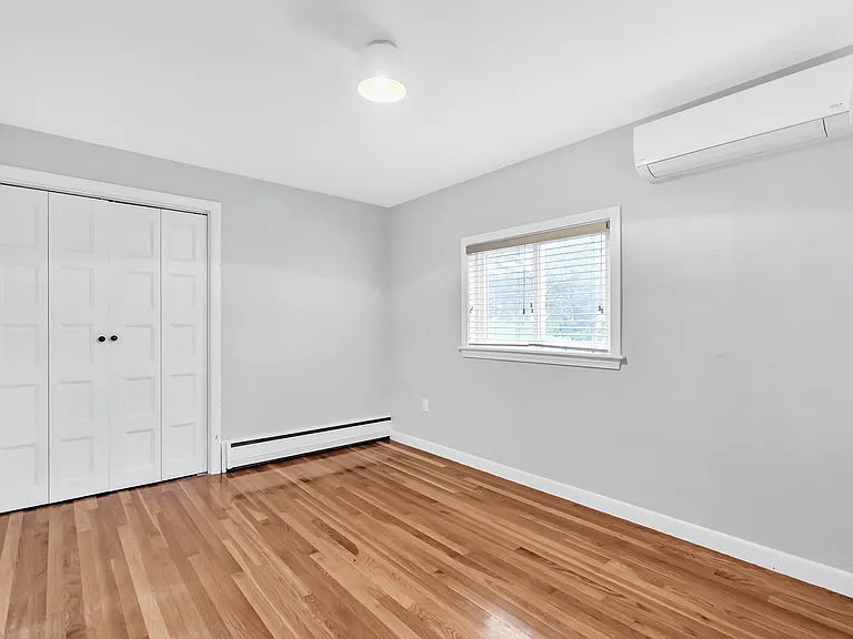 31 Park Cir — Photo 12