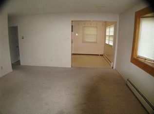 10 W Nevada Ave, Absecon, NJ 08201