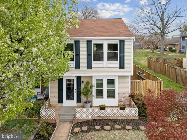 9030 Saint Steven Ct, Manassas Park, VA 20111