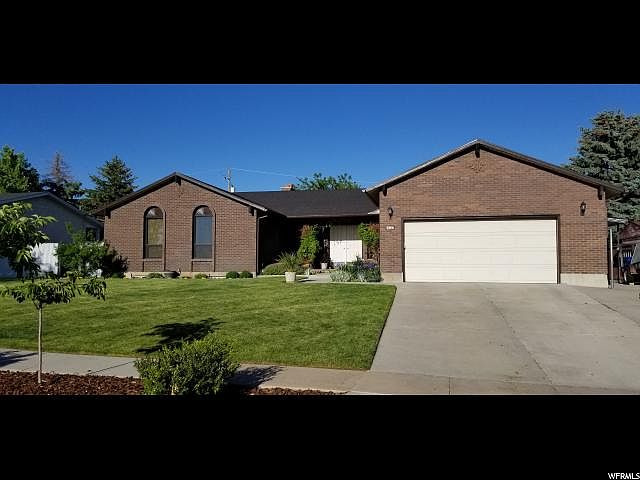 1st image of 831 S Law Dr
