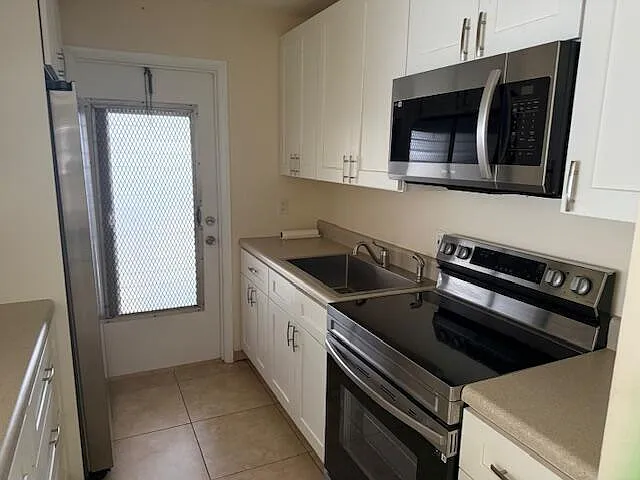 200 Main Blvd #D — Photo 20