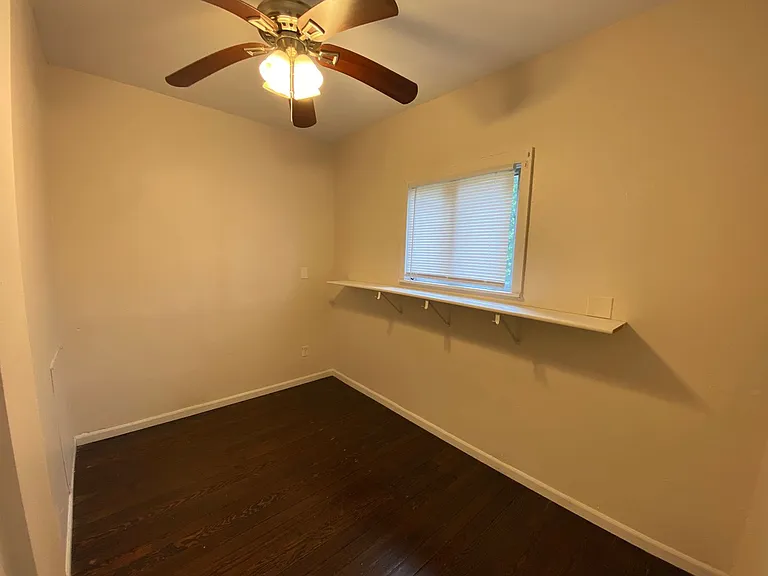 W Tompkins St 106-108 NPR — Photo 7