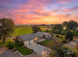 7300 Mustang Ln, Emmett, ID 83617