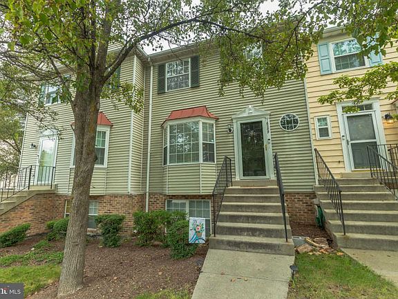 2nd image of 16289 Taconic Cir #91B