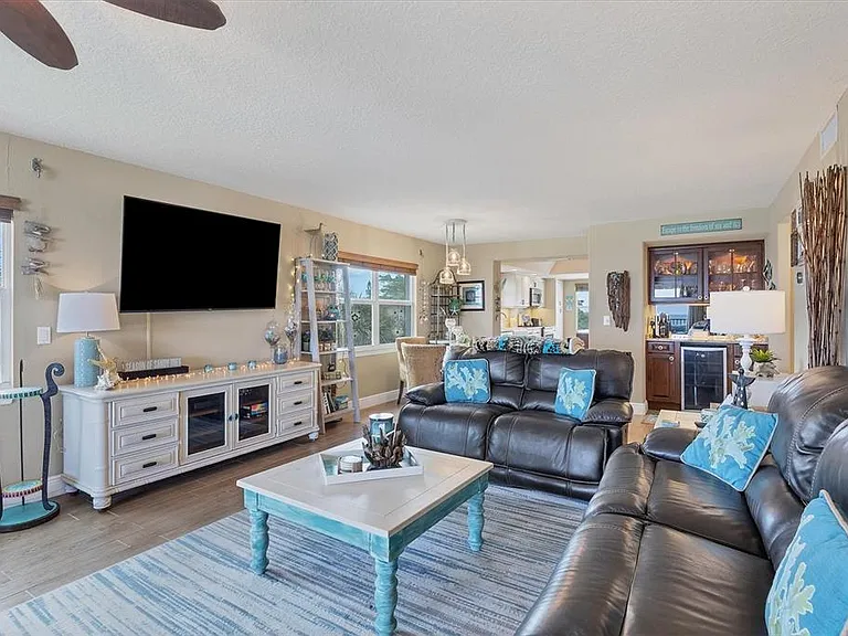 4325 Gulf Of Mexico Dr #408 — Photo 4