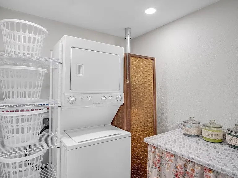 522 Sunnyside Ct — Photo 22
