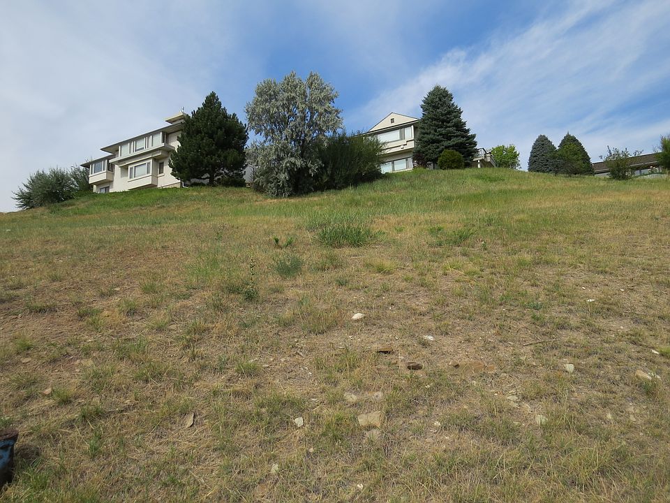 1st image of 3510 Huckleberry Dr