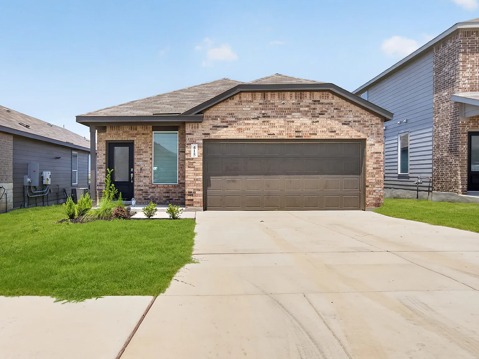4 bed, 1795 sqft, $1,975 — Photo 1