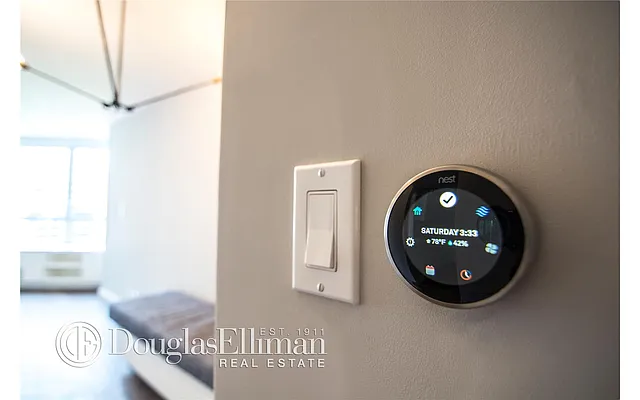 Rented by Douglas Elliman | media 47