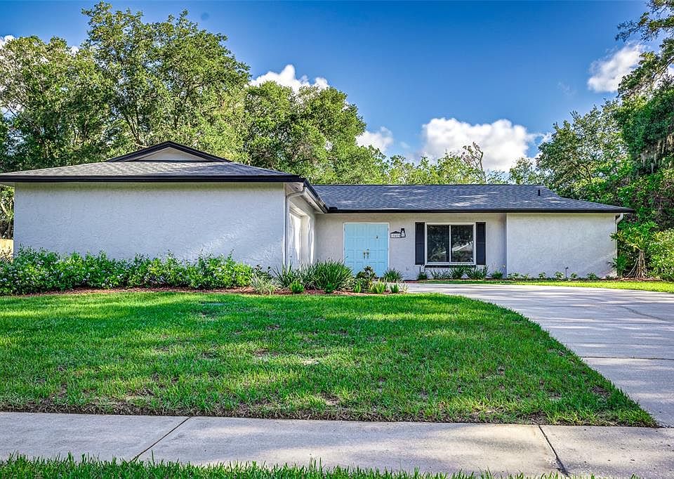 1st image of 15410 WOODWAY DRIVE