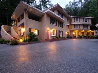 171 Lakeview Lodge Dr, Bryson City, NC 28713