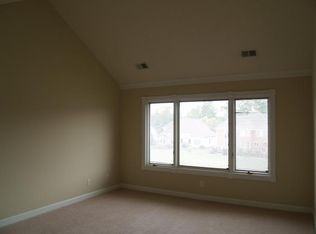 304 Mainsail Dr, Hampton, VA 23664