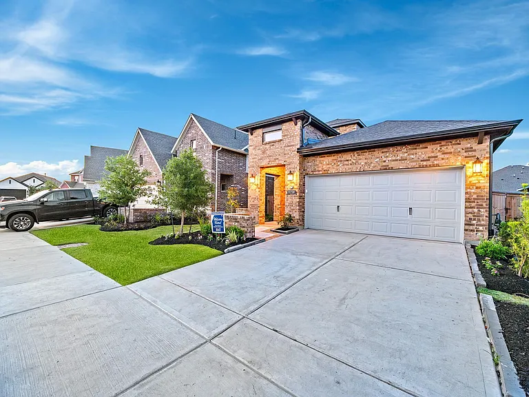 11230 Peacock Flower St — Photo 2