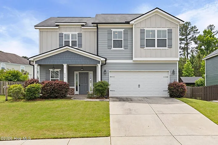 208 Torrey Pine Trl