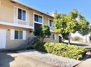 7851 Surrey Ln, Oakland, CA 94605