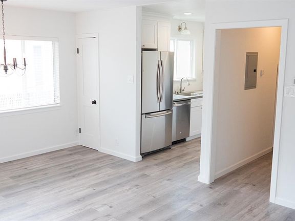 3rd image of 1841 Union St APT C