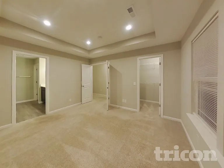 301 Thomas Point Dr — Photo 7