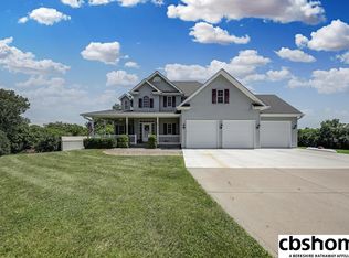 15397 Reagan Dr, Washington, NE 68068