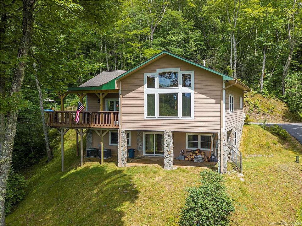 1st image of 67 Louise Ln