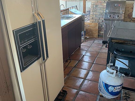 5th image of 1711 Agate Cir