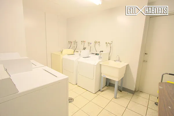 Rented by Citi Habitats | media 18