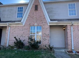 3749 Iron Horse Dr, Horn Lake, MS 38637