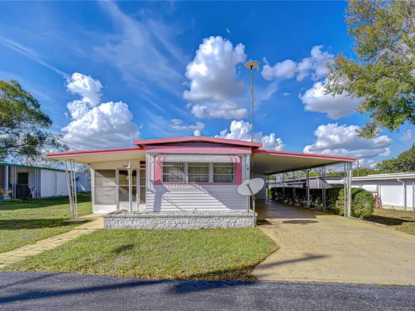 37427 Hammond Dr, Zephyrhills, FL 33541