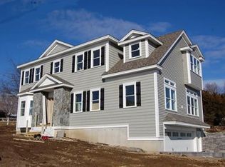 7 Capeview Rd, Ipswich, MA 01938