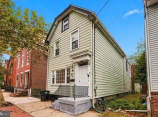 410 Farnsworth Ave, Bordentown, NJ 08505
