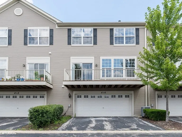 816 Brodhead Dr — Photo 10