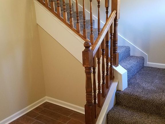 4th image of 3315 S Railroad St APT 13