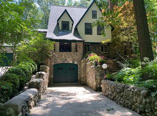 8434 Webster Hills Rd, Dexter, MI 48130