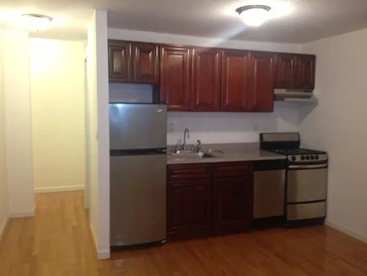 Rented by Town Residential | media 28