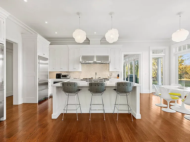 11 Farrell Ct — Photo 13
