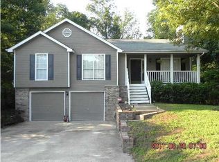 6107 Blue Ash Dr, Ooltewah, TN 37363