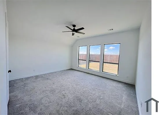 2524 Lafayette Dr — Photo 13