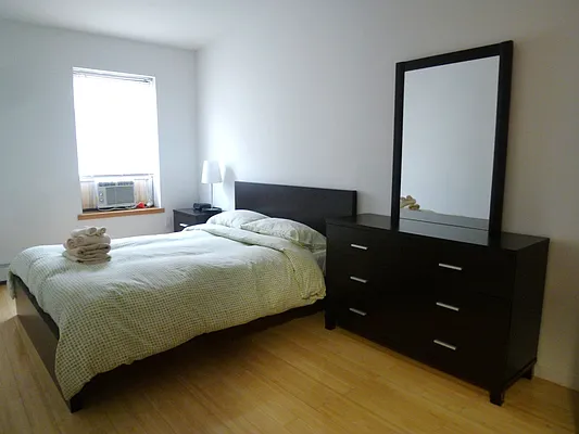 Rented by Smart City Real Estate LLC | media 32