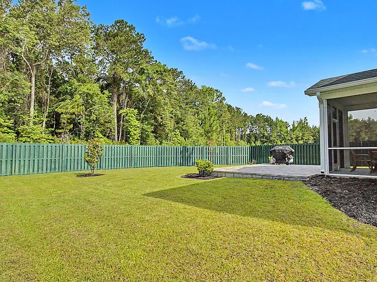 160 Spring Hill Dr — Photo 35